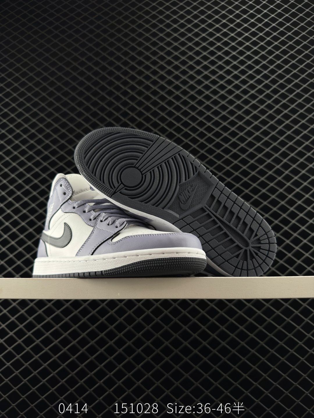 Nike Air Jordan 1 Retro Mid OG AJ